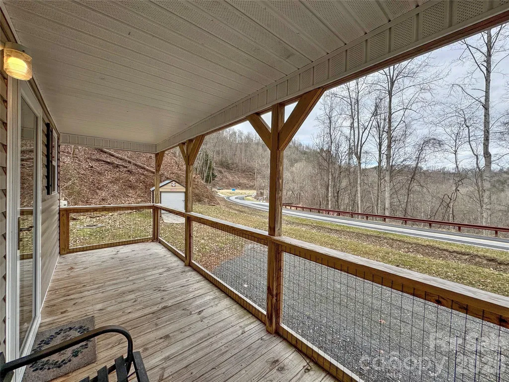 3807 Hwy 28 Highway Robbinsville NC 28771