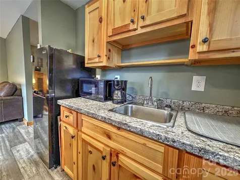 3807 Hwy 28 Highway Robbinsville NC 28771