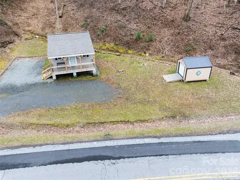 3807 Hwy 28 Highway Robbinsville NC 28771