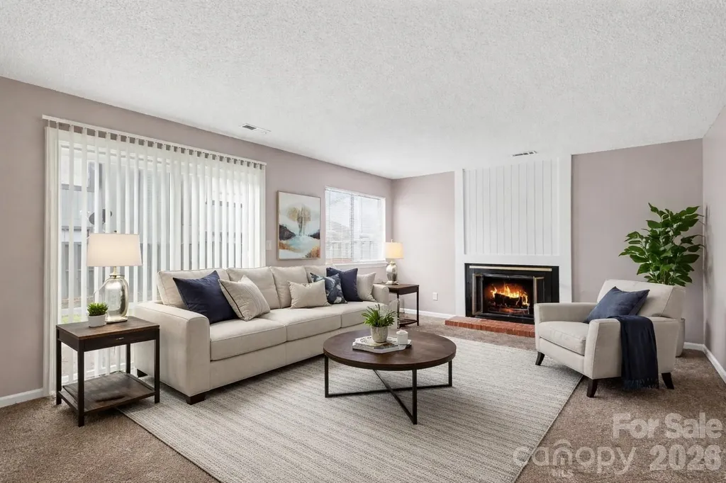 6107 Bent Tree Court Charlotte NC 28212