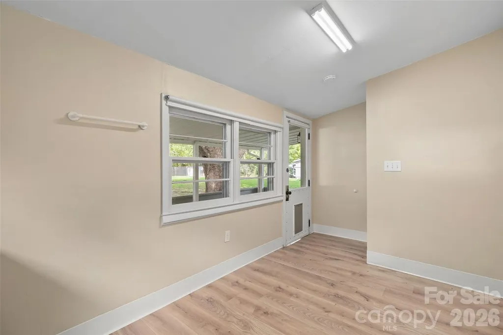 95 Elysinia Avenue Waynesville NC 28786