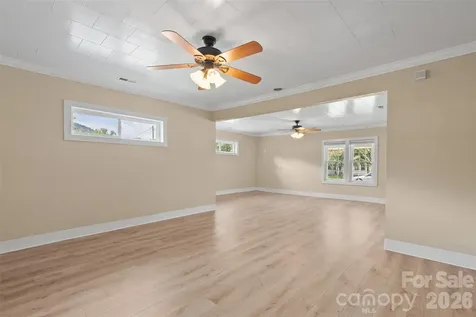 95 Elysinia Avenue Waynesville NC 28786