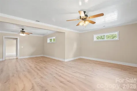 95 Elysinia Avenue Waynesville NC 28786