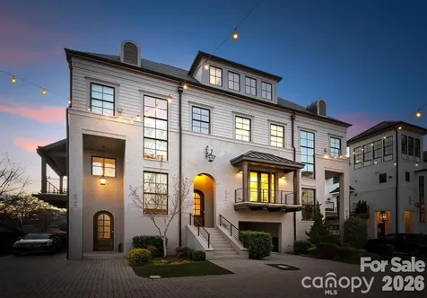 622 Mattie Rose Lane Charlotte NC 28204