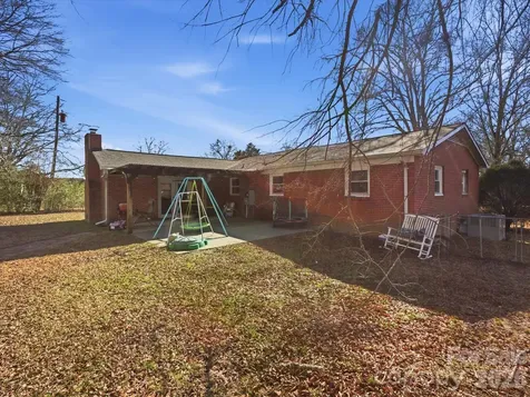 2694 Pineview Drive Lancaster SC 29720