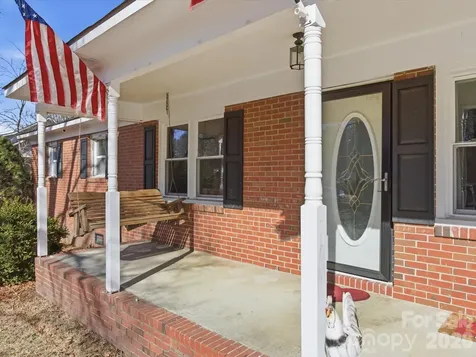 2694 Pineview Drive Lancaster SC 29720