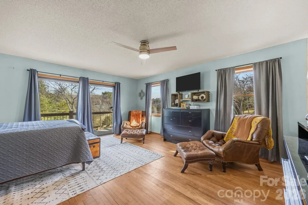 774 Belleview Road Franklin NC 28734