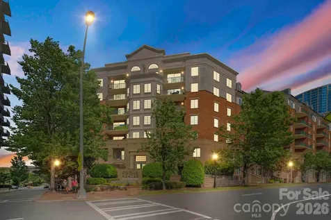 300 W 5th Street W Charlotte NC 28202