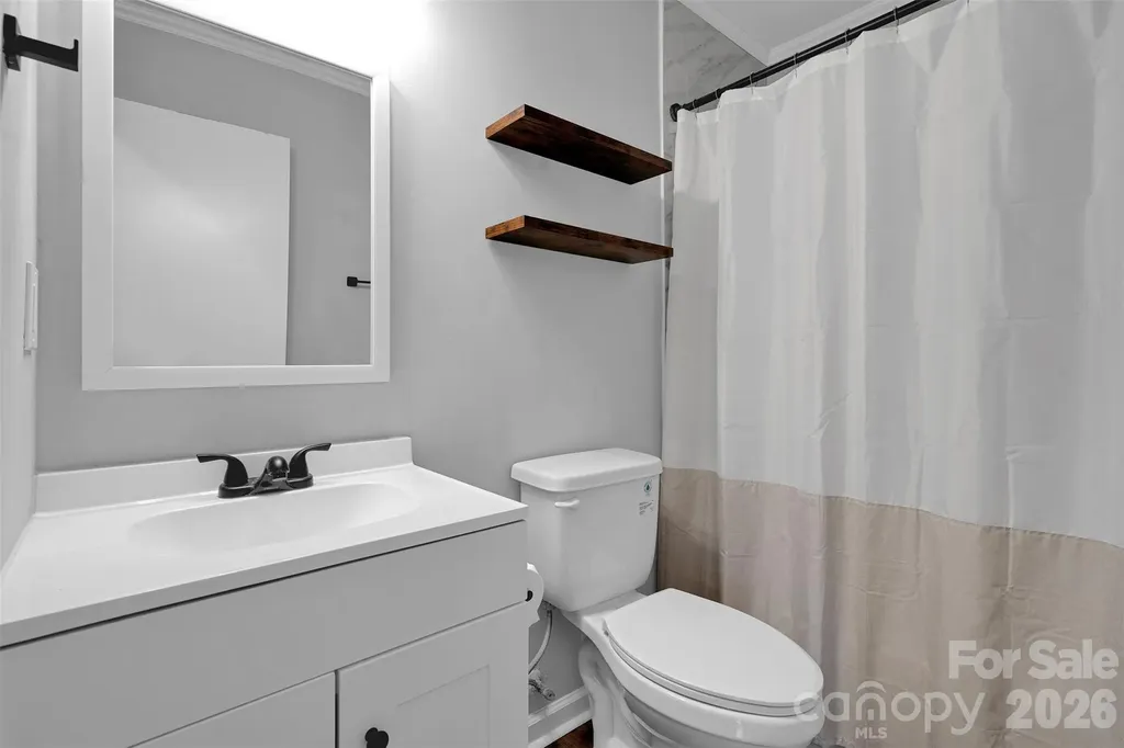 6724 Woodwedge Drive Charlotte NC 28227