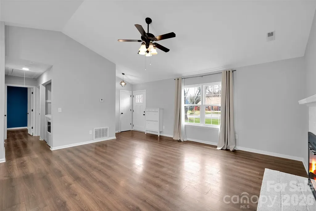 6724 Woodwedge Drive Charlotte NC 28227