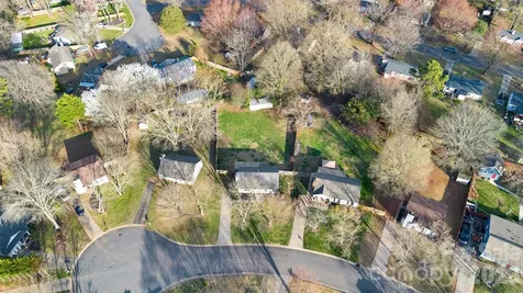 6724 Woodwedge Drive Charlotte NC 28227
