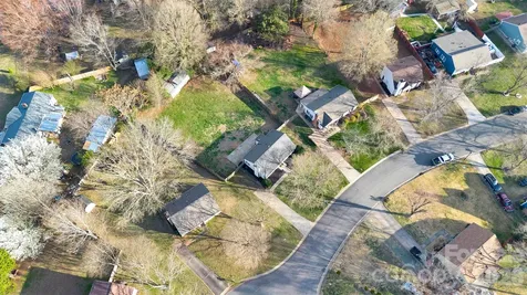 6724 Woodwedge Drive Charlotte NC 28227