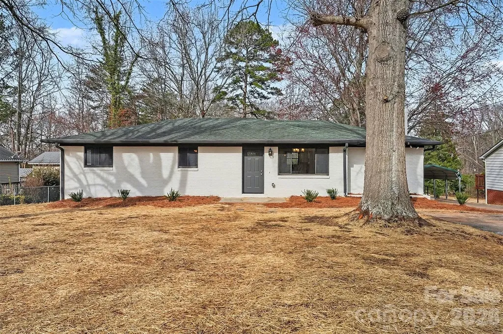 728 Pleasant Avenue Kannapolis NC 28081