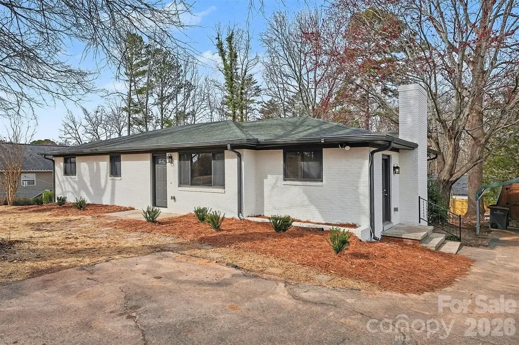 728 Pleasant Avenue Kannapolis NC 28081