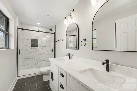 728 Pleasant Avenue Kannapolis NC 28081