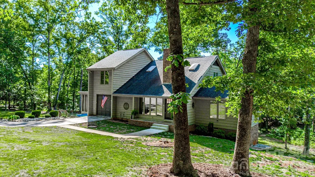 142 Padgett-burns Road Forest City NC 28043