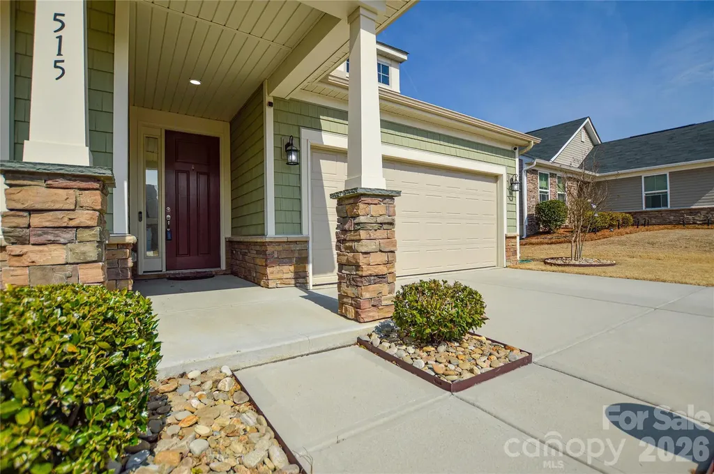 515 Cherry Blossom Avenue NW Concord NC 28027