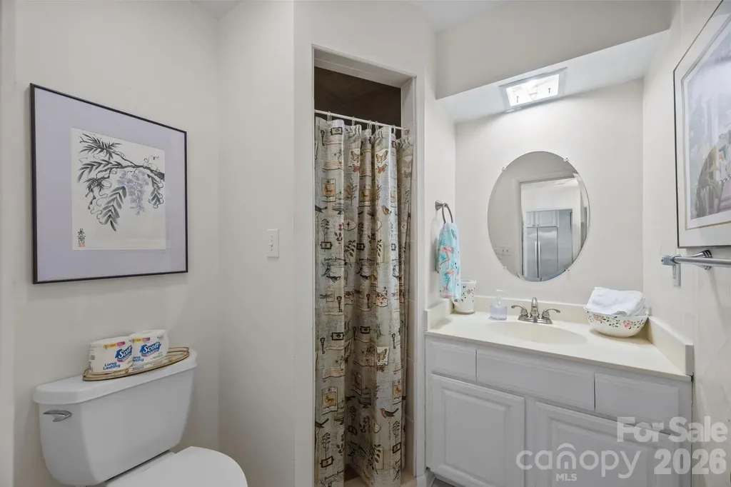 102 Crowfields Drive Asheville NC 28803