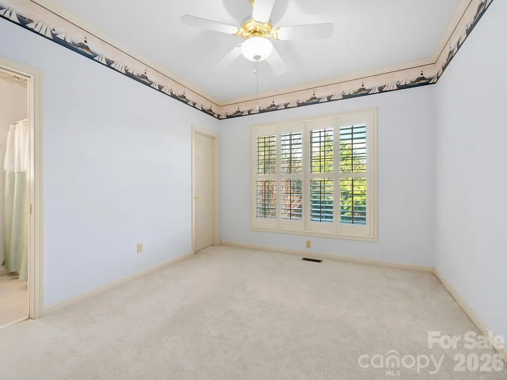 17 Ashton Forest Court Hendersonville NC 28739