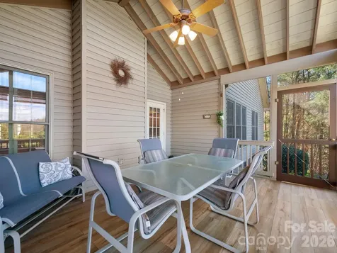17 Ashton Forest Court Hendersonville NC 28739