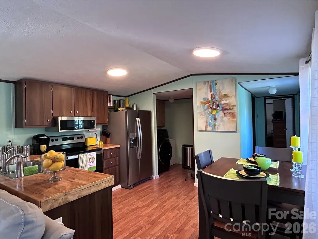 135 Phillips Road Spruce Pine NC 28777