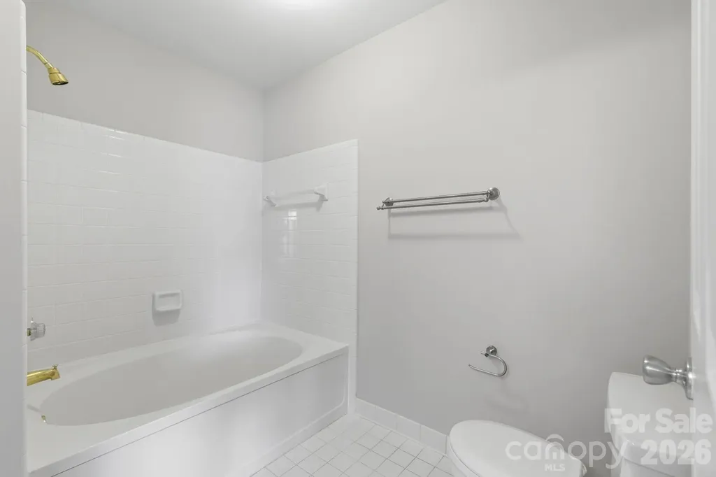 17925 Kings Point Drive Cornelius NC 28031