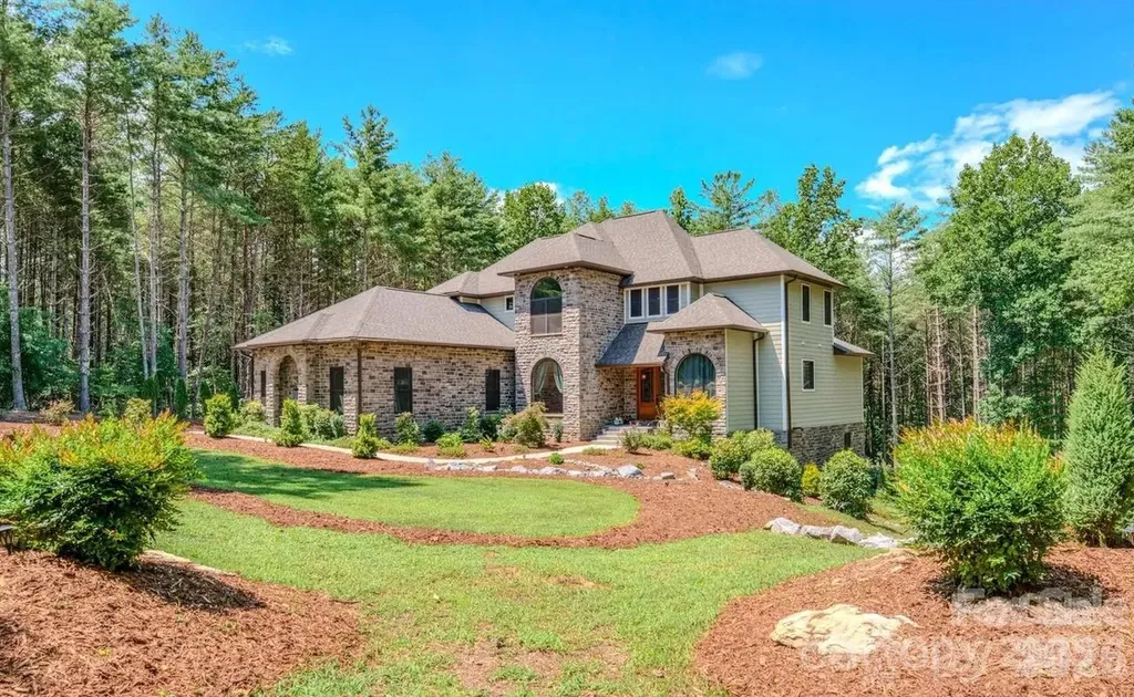 1416 Southpointe Drive Morganton NC 28655