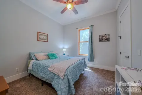 1416 Southpointe Drive Morganton NC 28655