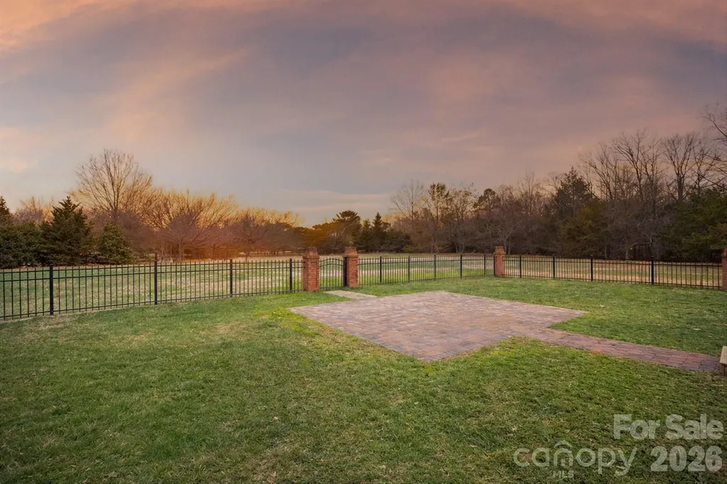 9200 Rock Water Court Waxhaw NC 28173