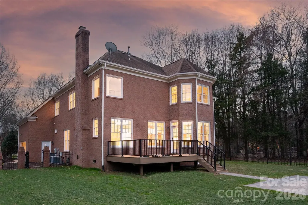 9200 Rock Water Court Waxhaw NC 28173
