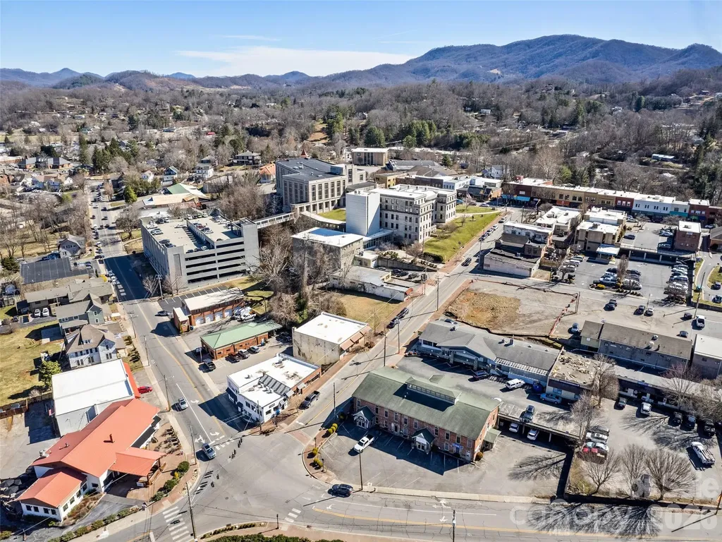 Lot 8 Depot Street Waynesville NC 28786