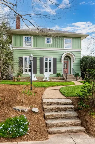 18 Edgemont Road Asheville NC 28801
