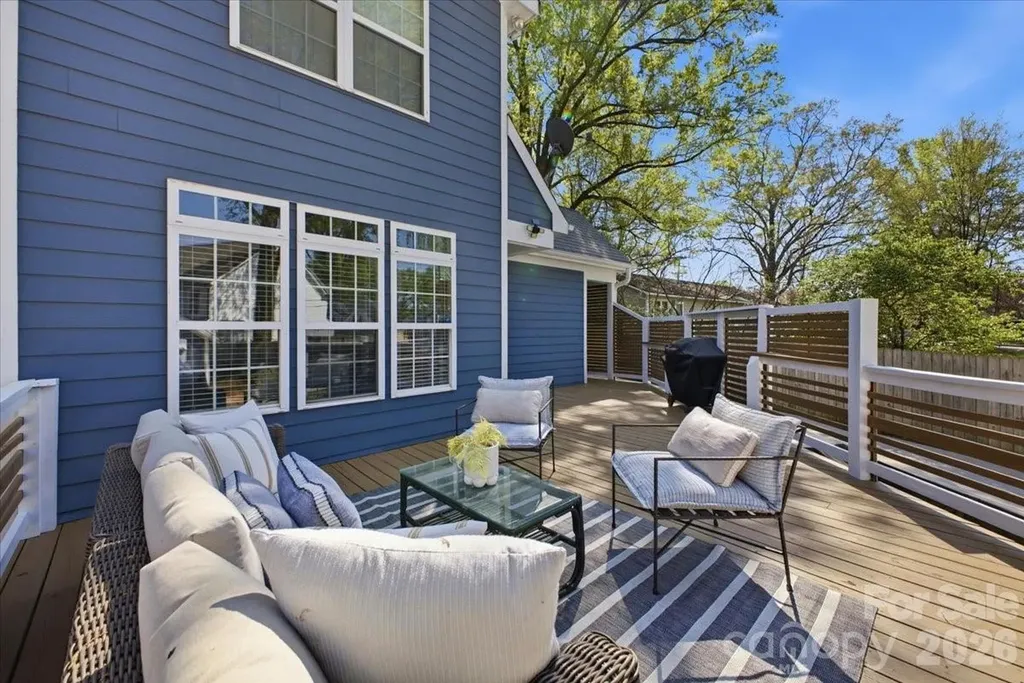 2711 Clemson Avenue Charlotte NC 28205