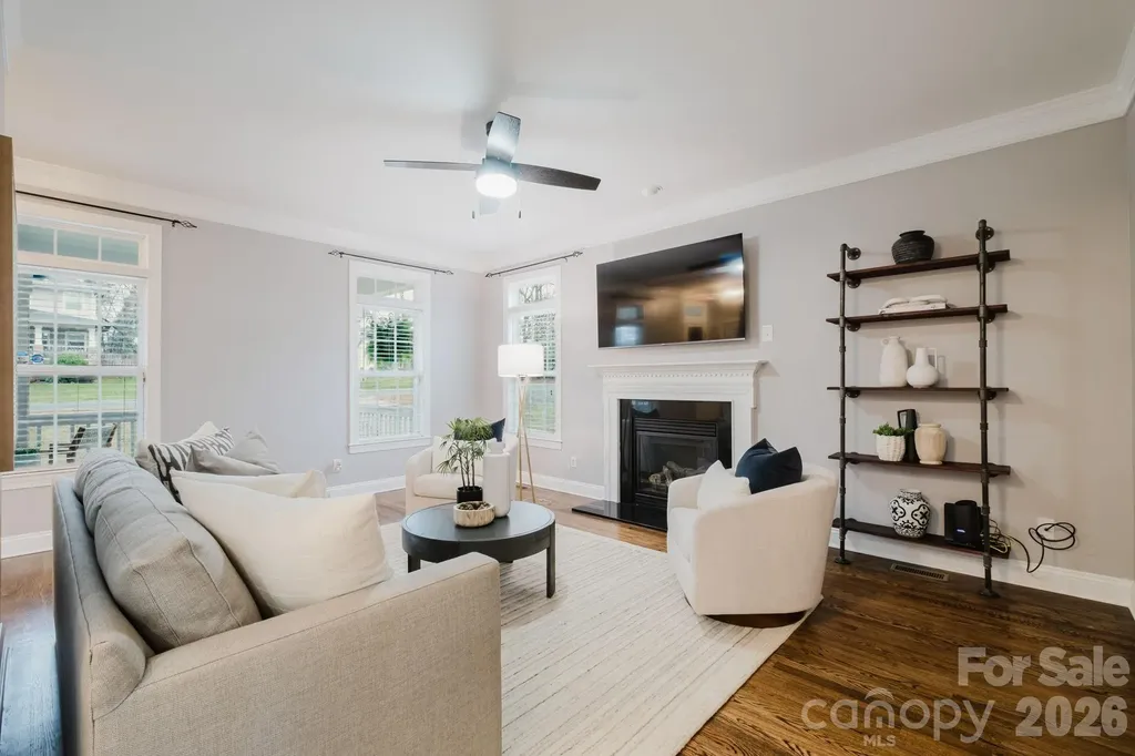 2711 Clemson Avenue Charlotte NC 28205
