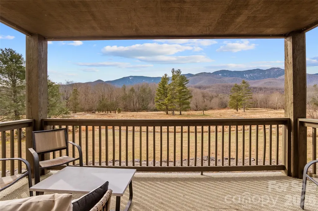 11014 Nc 80 Highway S Burnsville NC 28714