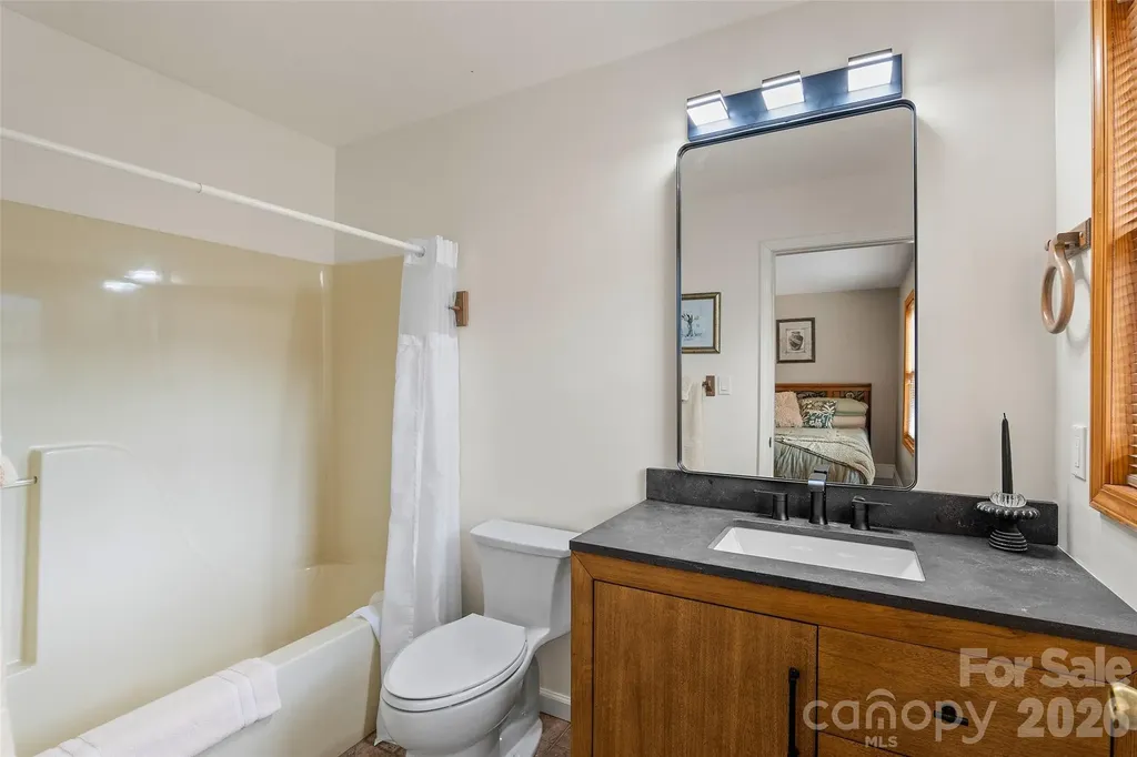11014 Nc 80 Highway S Burnsville NC 28714
