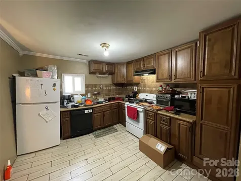 2831 Bettis Road Grover NC 28073
