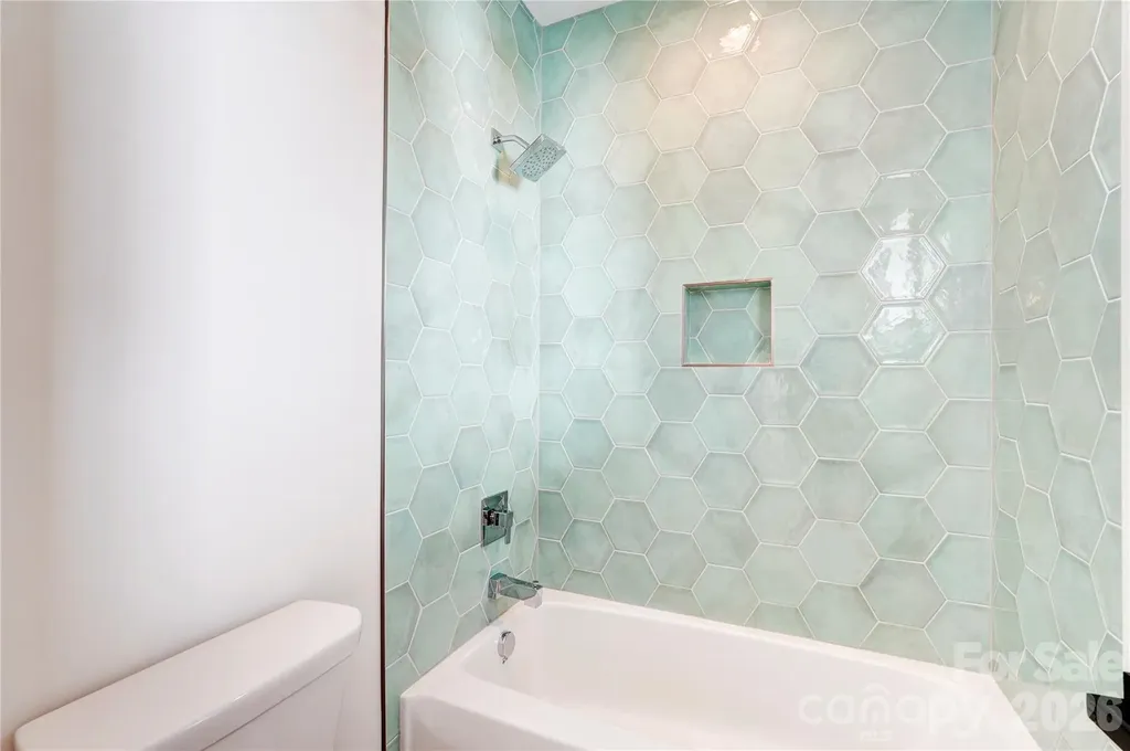 4325 Raney Way Charlotte NC 28205