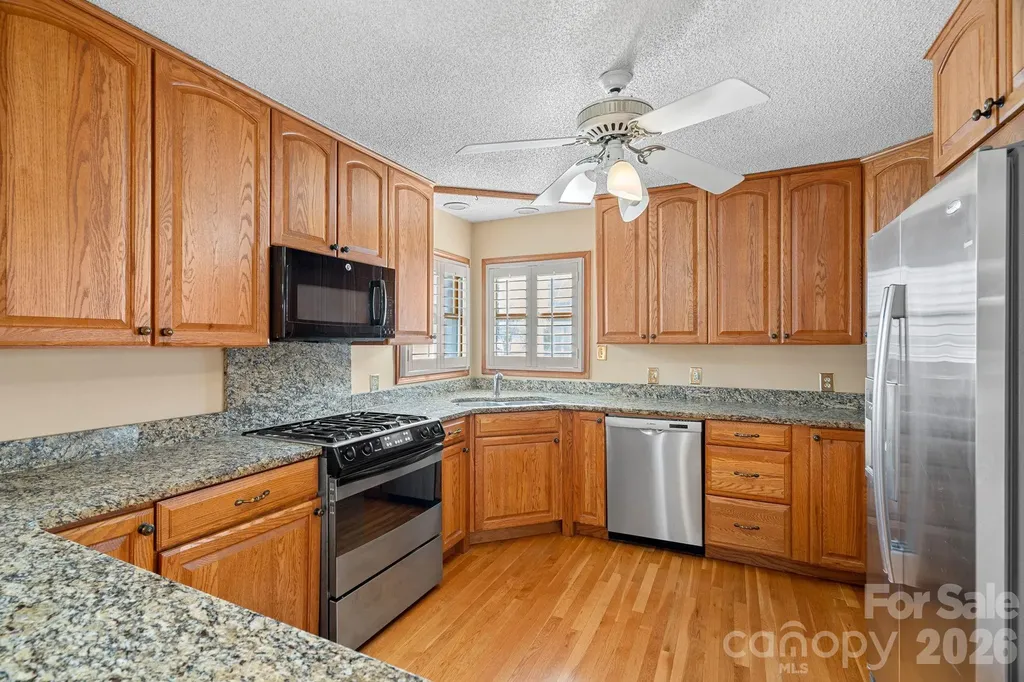 18726 Bluff Point Road Cornelius NC 28031