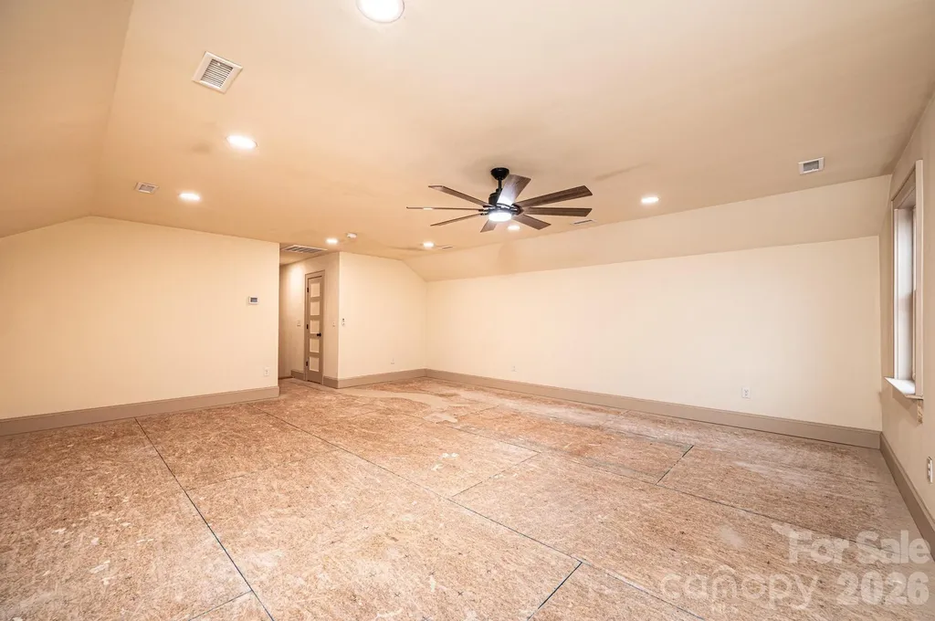 1610 Summerlin Place Newton NC 28658