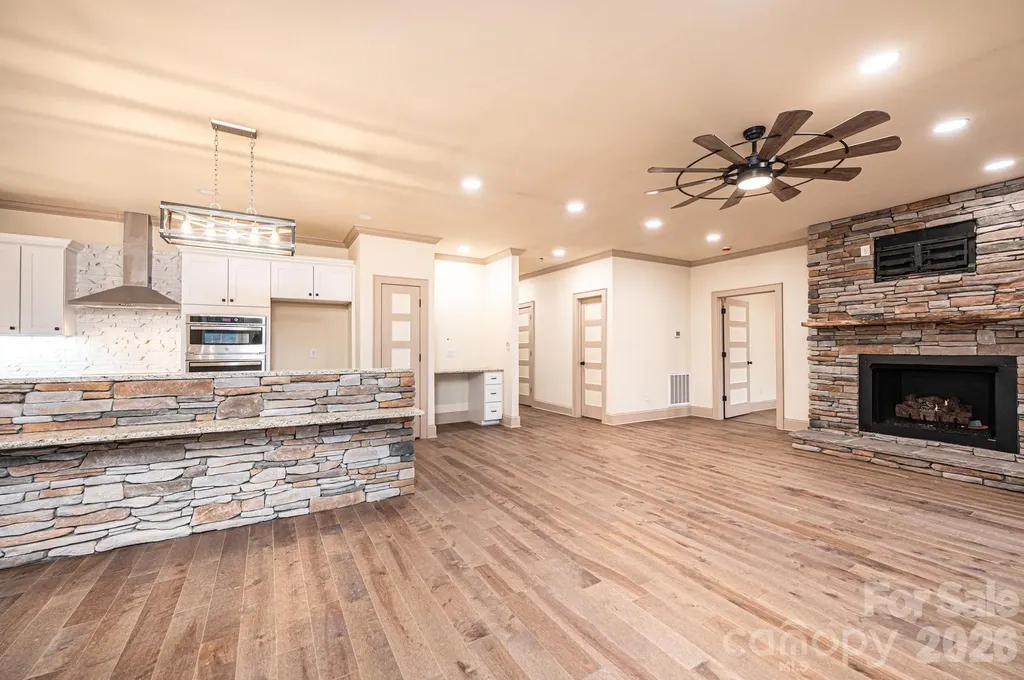 1610 Summerlin Place Newton NC 28658