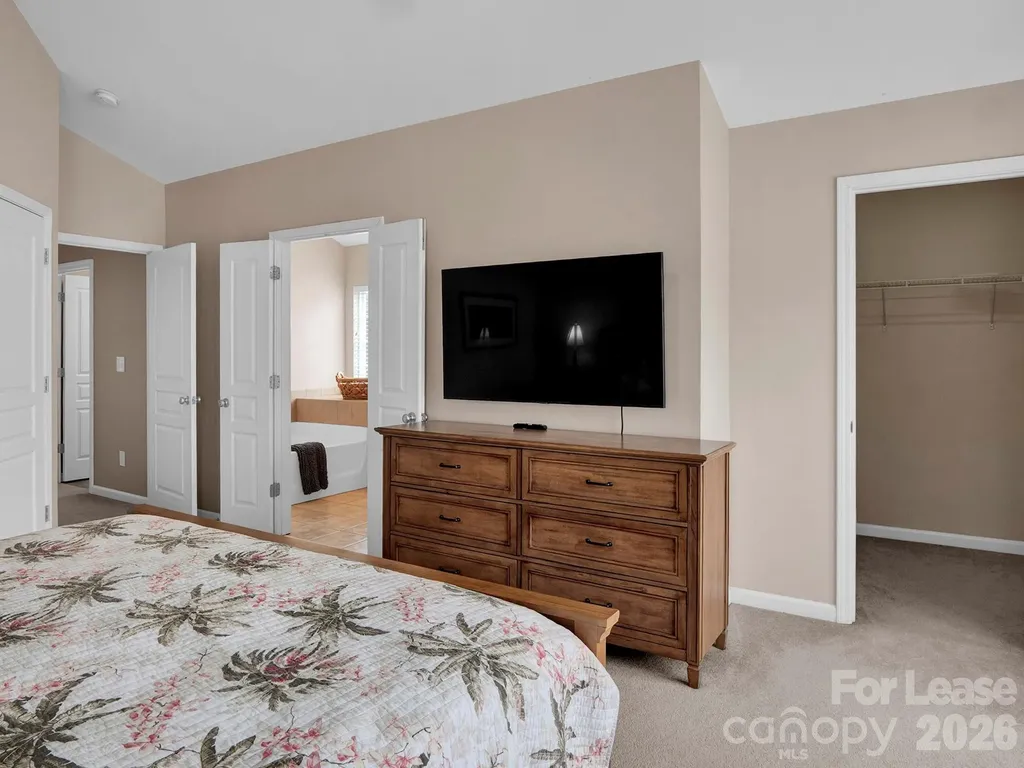 1401 Hammond Drive Matthews NC 28104