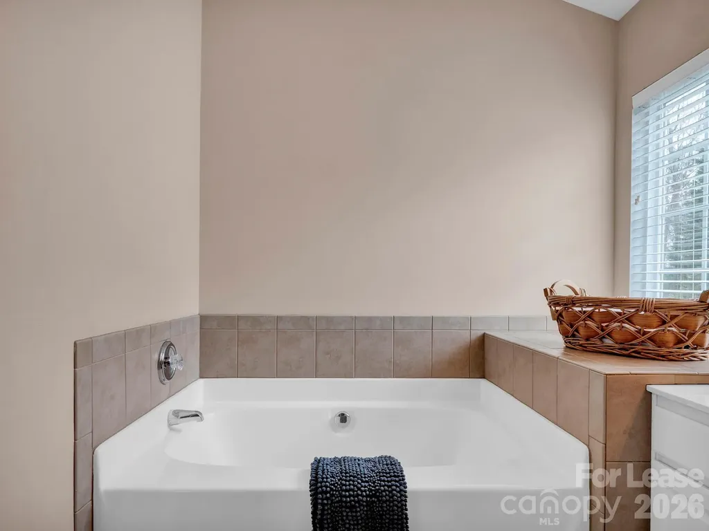 1401 Hammond Drive Matthews NC 28104