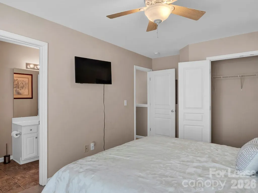 1401 Hammond Drive Matthews NC 28104