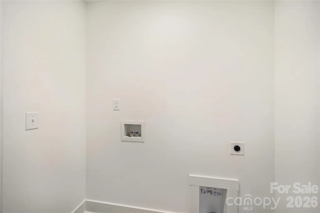 3209 Ross Avenue Charlotte NC 28208