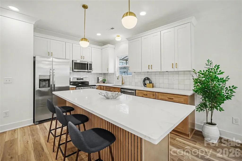 3209 Ross Avenue Charlotte NC 28208