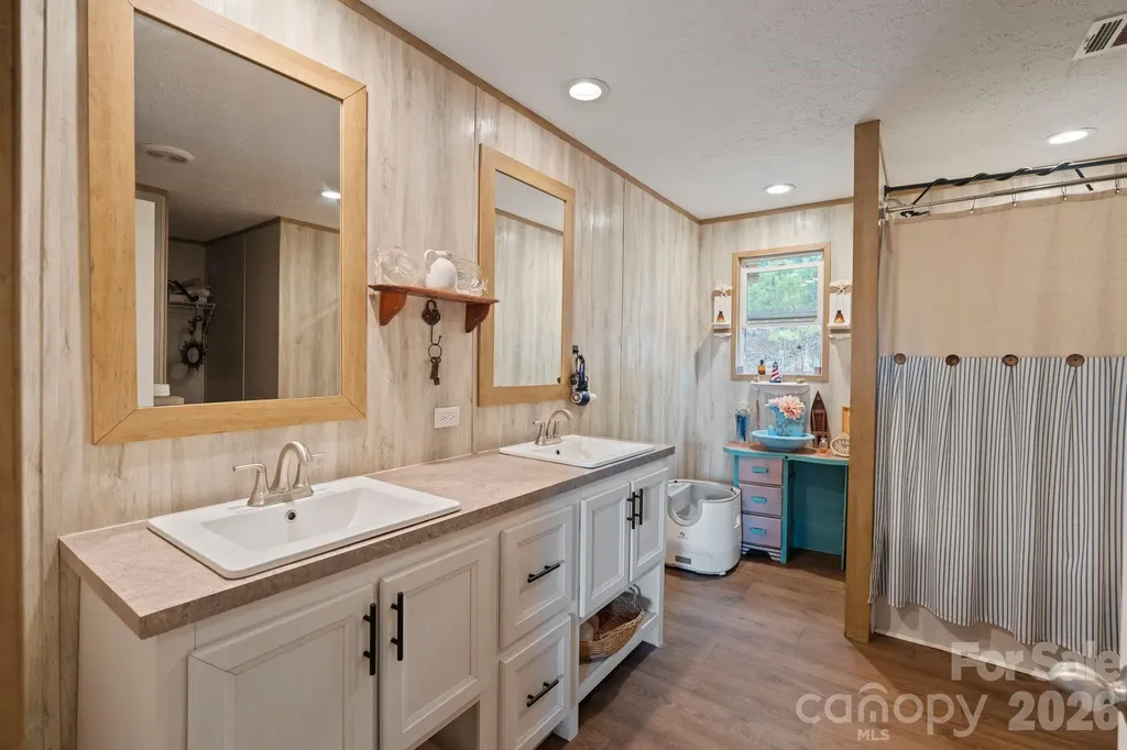 5005 Rocky Ridge Road Connelly Springs NC 28612