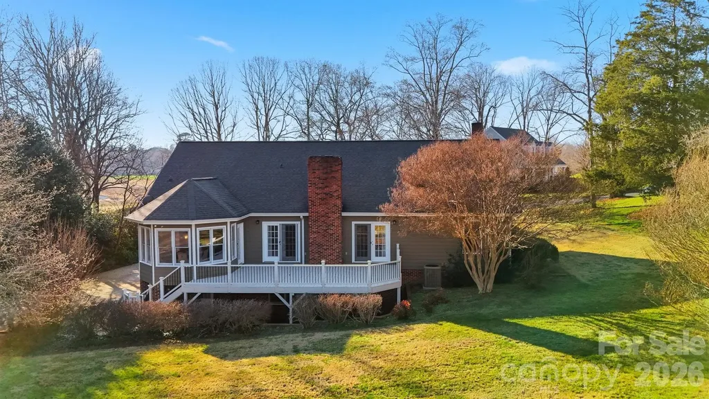3718 Club House Drive NE Conover NC 28613