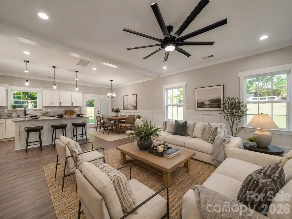 2128 Holly Street Charlotte NC 28216
