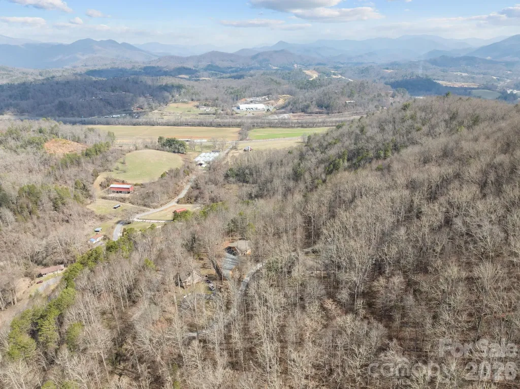 400 Honey Locust Trail Whittier NC 28789